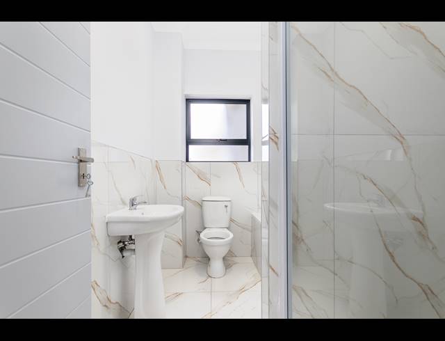 2 BEDROOM APARTMENT FOR SALE IN RUYTERWACHT